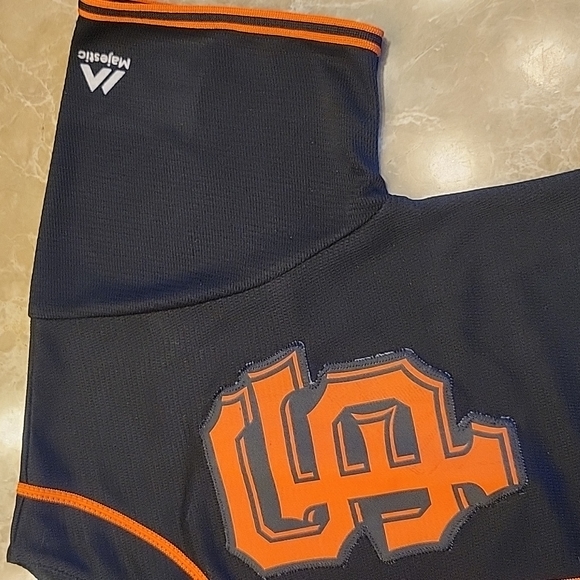 Majestic San Francisco Major League Baseball Youth Jersey, M(10-12) - Picture 6 of 14